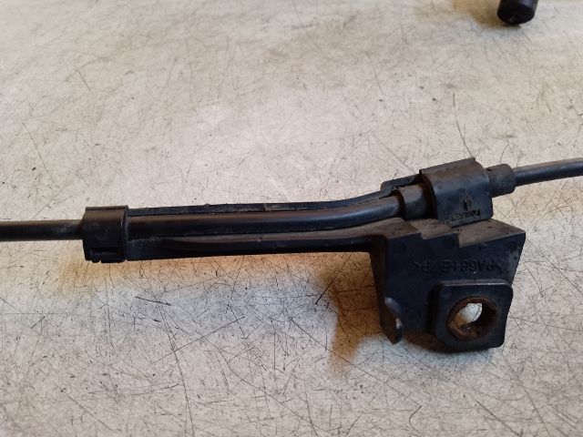 bontott TOYOTA AVENSIS T25 Bal első ABS Jeladó