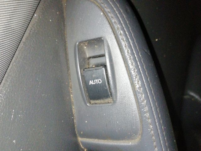 bontott TOYOTA AVENSIS T25 Bal első Ajtó Kárpit