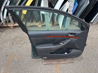 bontott TOYOTA AVENSIS T25 Bal első Ajtó (Részeivel)