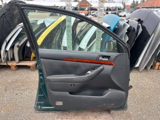 bontott TOYOTA AVENSIS T25 Bal első Ajtó (Részeivel)