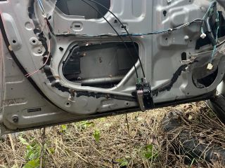 bontott TOYOTA AVENSIS T25 Bal első Ajtó (Üres lemez)