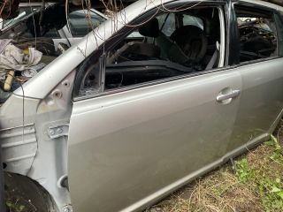 bontott TOYOTA AVENSIS T25 Bal első Ajtó (Üres lemez)
