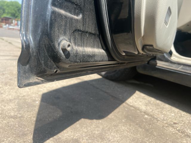 bontott TOYOTA AVENSIS T25 Bal első Ajtó (Üres lemez)