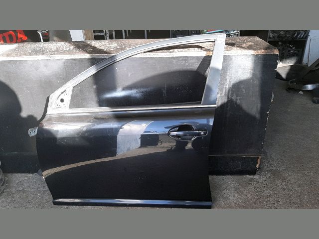 bontott TOYOTA AVENSIS T25 Bal első Ajtó (Üres lemez)