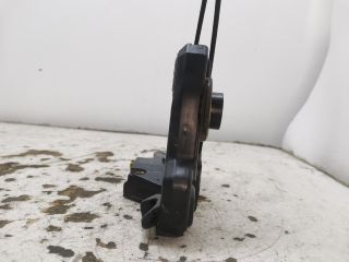 bontott TOYOTA AVENSIS T25 Bal első Ajtózár