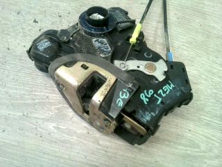 bontott TOYOTA AVENSIS T25 Bal első Ajtózár