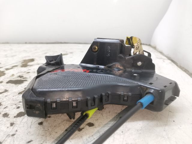 bontott TOYOTA AVENSIS T25 Bal első Ajtózár