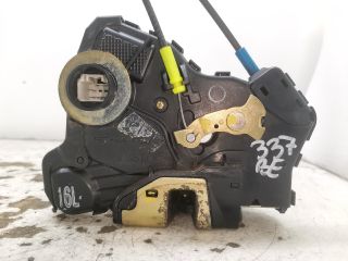 bontott TOYOTA AVENSIS T25 Bal első Ajtózár