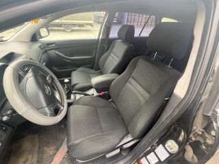 bontott TOYOTA AVENSIS T25 Bal első Biztonsági Öv Csat