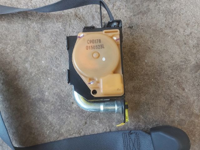 bontott TOYOTA AVENSIS T25 Bal első Biztonsági Öv