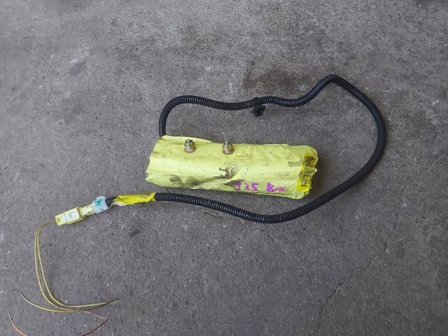 bontott TOYOTA AVENSIS T25 Bal első Függöny Légzsák