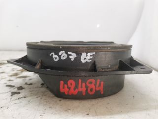 bontott TOYOTA AVENSIS T25 Bal első Hangszóró