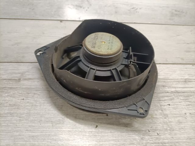 bontott TOYOTA AVENSIS T25 Bal első Hangszóró