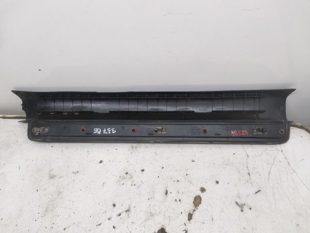 bontott TOYOTA AVENSIS T25 Bal első Küszöb Díszléc