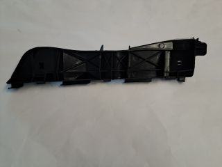 bontott TOYOTA AVENSIS T25 Bal első Oldal Lökhárító Tartó (Műanyag)