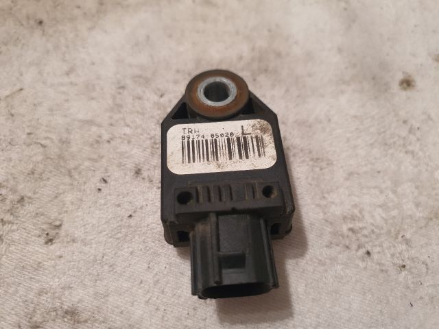 bontott TOYOTA AVENSIS T25 Bal első Oldal Ütközés Érzékelő