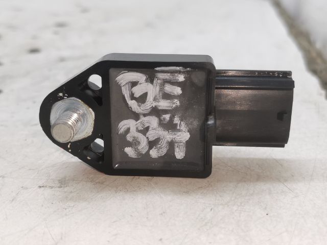 bontott TOYOTA AVENSIS T25 Bal első Oldal Ütközés Érzékelő