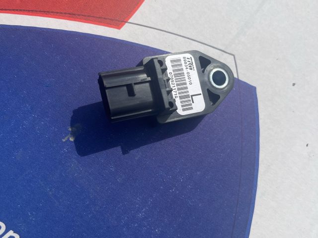 bontott TOYOTA AVENSIS T25 Bal első Oldal Ütközés Érzékelő