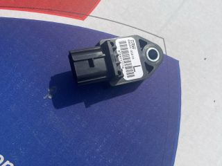 bontott TOYOTA AVENSIS T25 Bal első Oldal Ütközés Érzékelő