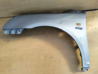 bontott TOYOTA AVENSIS T25 Bal első Sárvédő