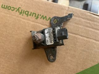 bontott TOYOTA AVENSIS T25 Bal első Ütközés Érzékelő (Homlokfalon)