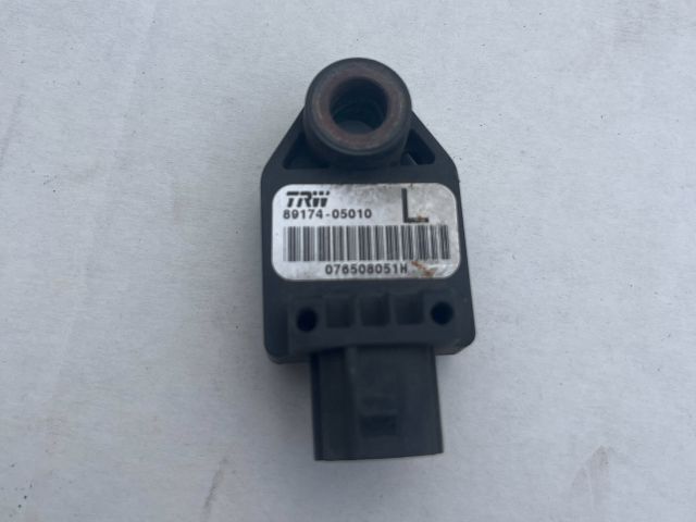 bontott TOYOTA AVENSIS T25 Bal első Ütközés Érzékelő (Homlokfalon)