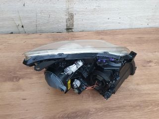 bontott TOYOTA AVENSIS T25 Bal Fényszóró