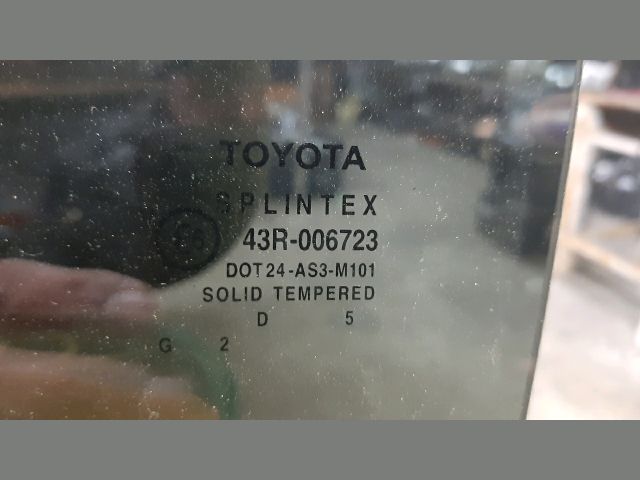 bontott TOYOTA AVENSIS T25 Bal hátsó Ablak