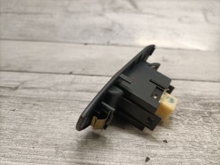 bontott TOYOTA AVENSIS T25 Bal hátsó Ablakemelő Kapcsoló