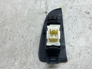 bontott TOYOTA AVENSIS T25 Bal hátsó Ablakemelő Kapcsoló