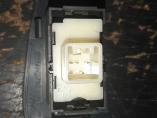 bontott TOYOTA AVENSIS T25 Bal hátsó Ablakemelő Kapcsoló