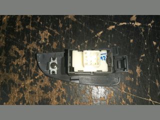 bontott TOYOTA AVENSIS T25 Bal hátsó Ablakemelő Kapcsoló