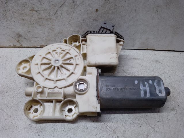 bontott TOYOTA AVENSIS T25 Bal hátsó Ablakemelő Motor