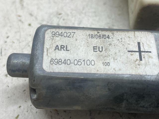 bontott TOYOTA AVENSIS T25 Bal hátsó Ablakemelő Szerkezet (Elektromos)