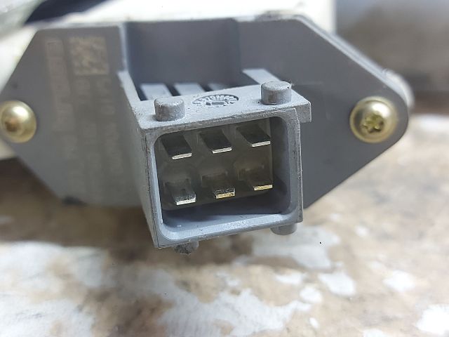 bontott TOYOTA AVENSIS T25 Bal hátsó Ablakemelő Szerkezet (Elektromos)