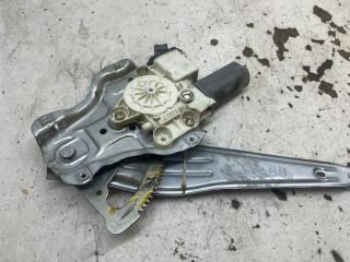 bontott TOYOTA AVENSIS T25 Bal hátsó Ablakemelő Szerkezet (Elektromos)