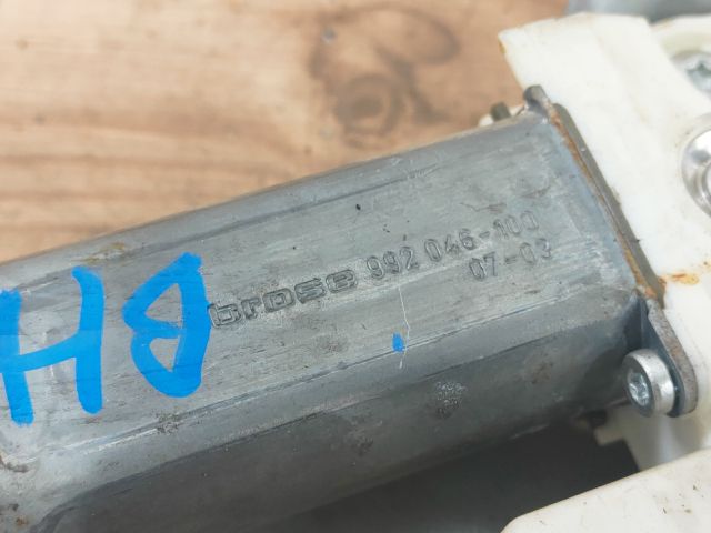 bontott TOYOTA AVENSIS T25 Bal hátsó Ablakemelő Szerkezet (Elektromos)