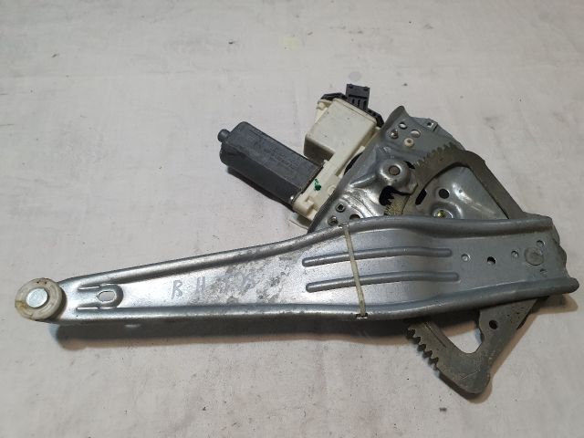 bontott TOYOTA AVENSIS T25 Bal hátsó Ablakemelő Szerkezet (Elektromos)