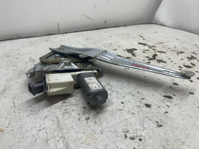 bontott TOYOTA AVENSIS T25 Bal hátsó Ablakemelő Szerkezet (Elektromos)