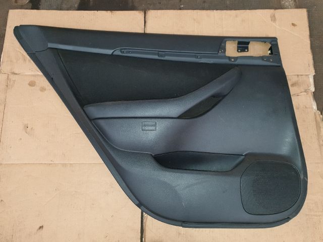 bontott TOYOTA AVENSIS T25 Bal hátsó Ajtó Kárpit