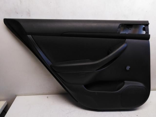 bontott TOYOTA AVENSIS T25 Bal hátsó Ajtó Kárpit