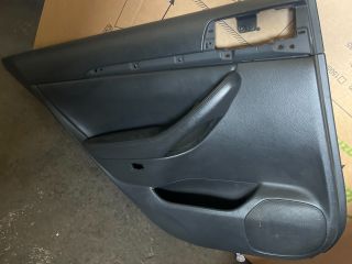 bontott TOYOTA AVENSIS T25 Bal hátsó Ajtó Kárpit