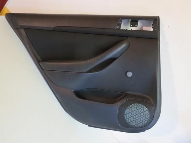 bontott TOYOTA AVENSIS T25 Bal hátsó Ajtó Kárpit