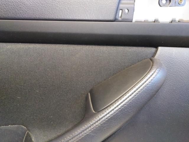 bontott TOYOTA AVENSIS T25 Bal hátsó Ajtó Kárpit