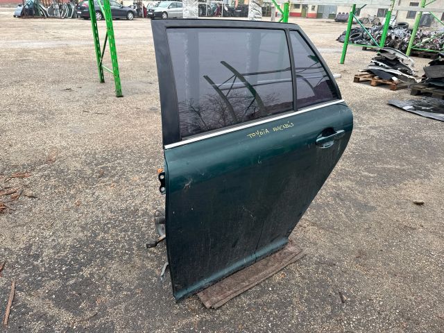 bontott TOYOTA AVENSIS T25 Bal hátsó Ajtó (Részeivel)