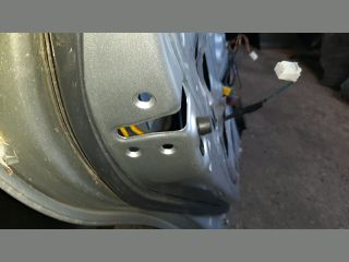 bontott TOYOTA AVENSIS T25 Bal hátsó Ajtó (Üres lemez)