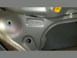 bontott TOYOTA AVENSIS T25 Bal hátsó Ajtó (Üres lemez)