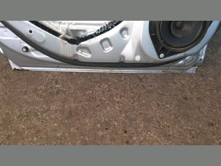 bontott TOYOTA AVENSIS T25 Bal hátsó Ajtó (Üres lemez)