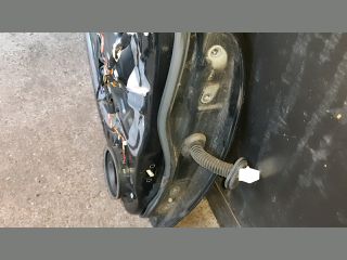 bontott TOYOTA AVENSIS T25 Bal hátsó Ajtó (Üres lemez)