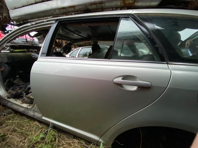 bontott TOYOTA AVENSIS T25 Bal hátsó Ajtó (Üres lemez)